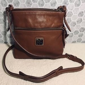 Medium Dooney and Bourne crossbody